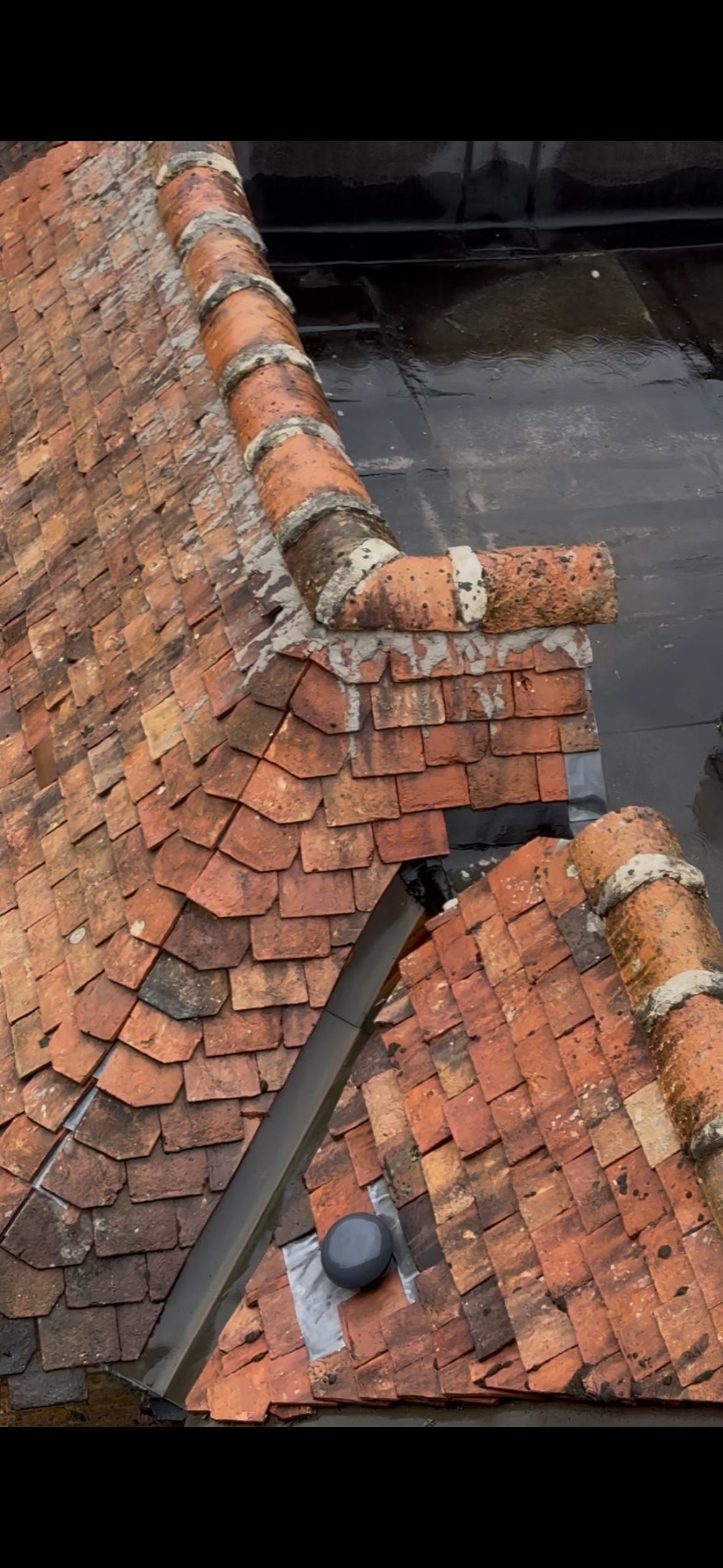 Couverture en tuile, chantier mené par Les Couvreurs Belges