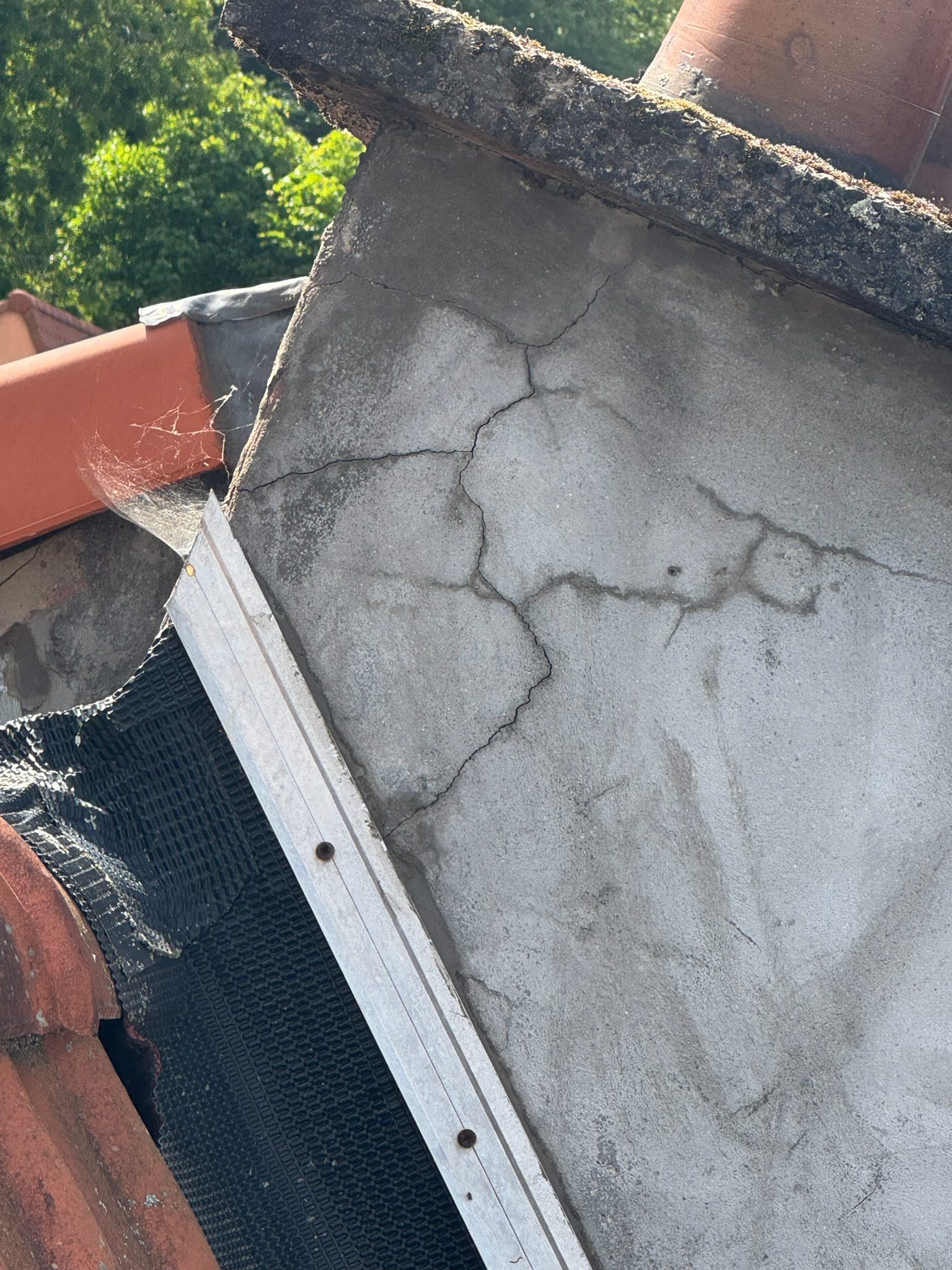 Toiture-terrasse et étanchéité, chantier mené par Les Couvreurs Belges