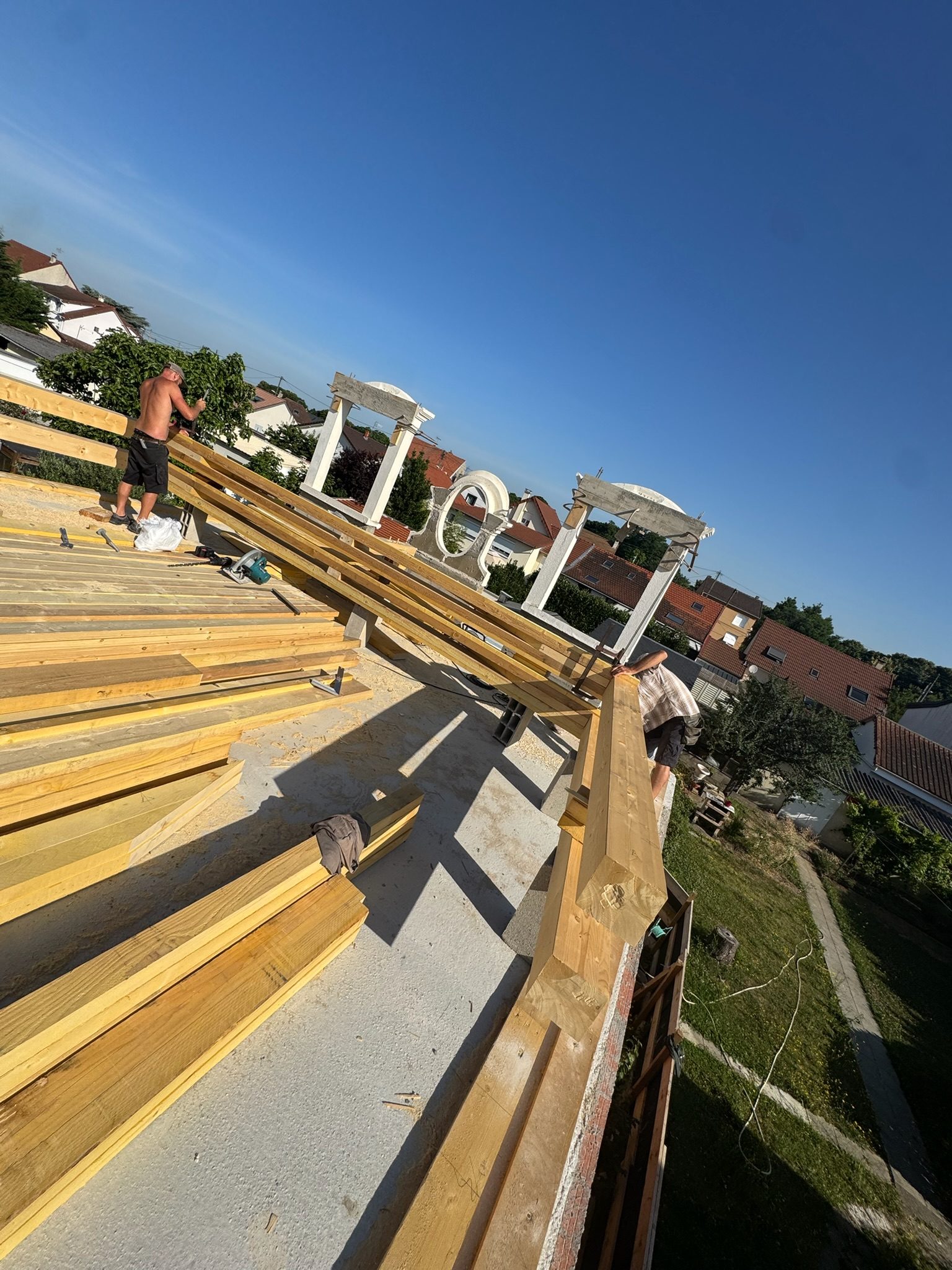 Liteaunage et écran de sous-toiture, chantier mené par Les Couvreurs Belges