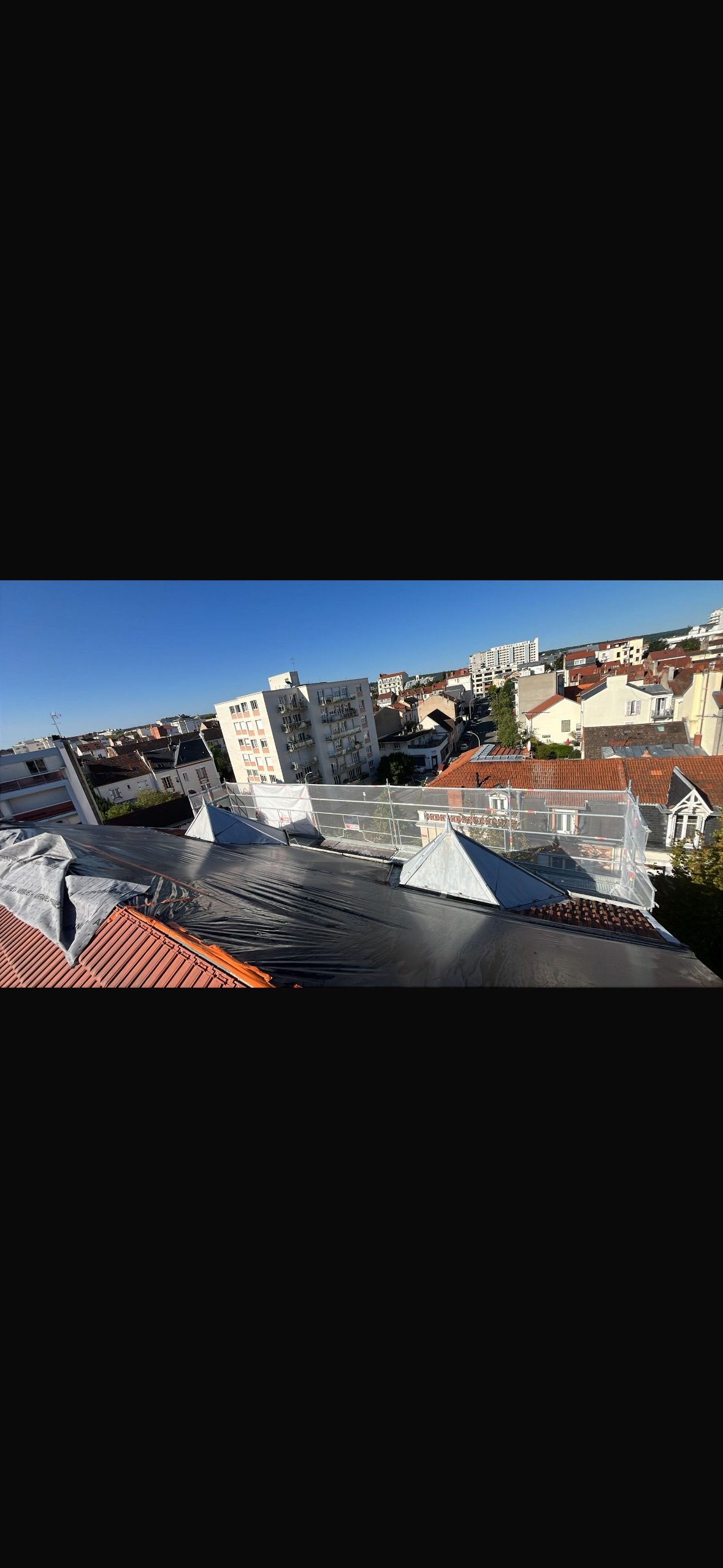 Toiture vue du ciel, chantier mené par Les Couvreurs Belges
