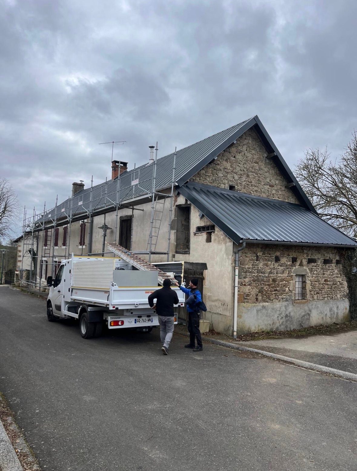 Couverture en ardoise, chantier mené par Les Couvreurs Belges