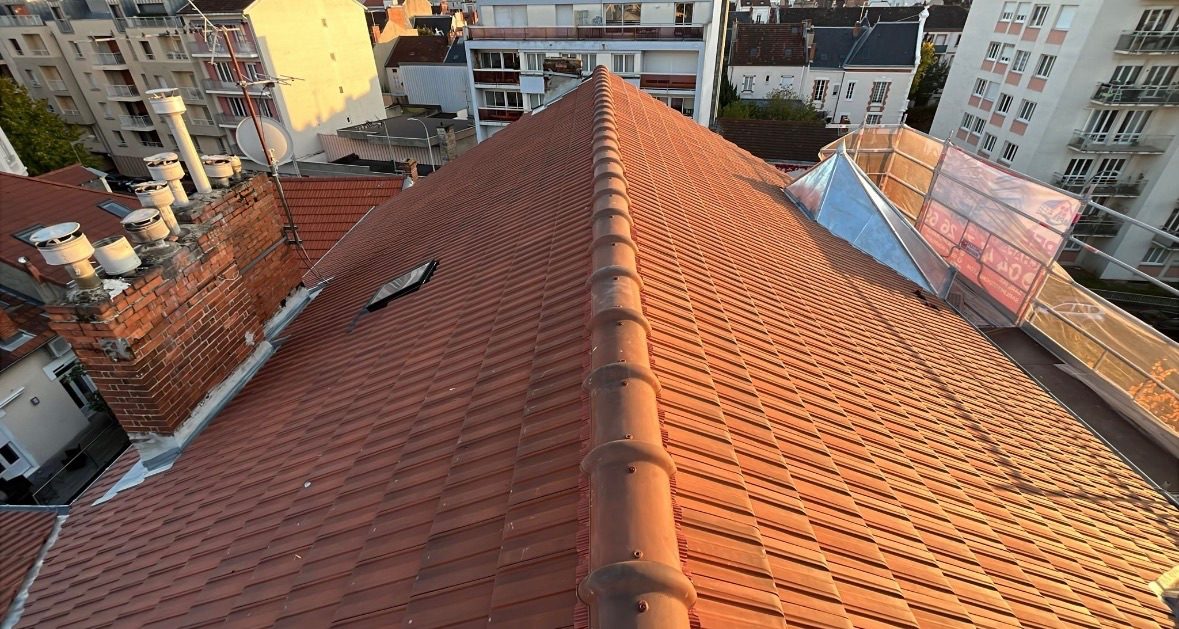 Couverture en tuile, chantier mené par Les Couvreurs Belges