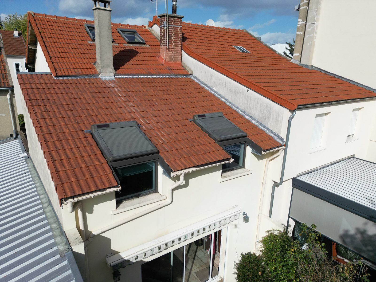 Toiture vue du ciel, chantier mené par Les Couvreurs Belges