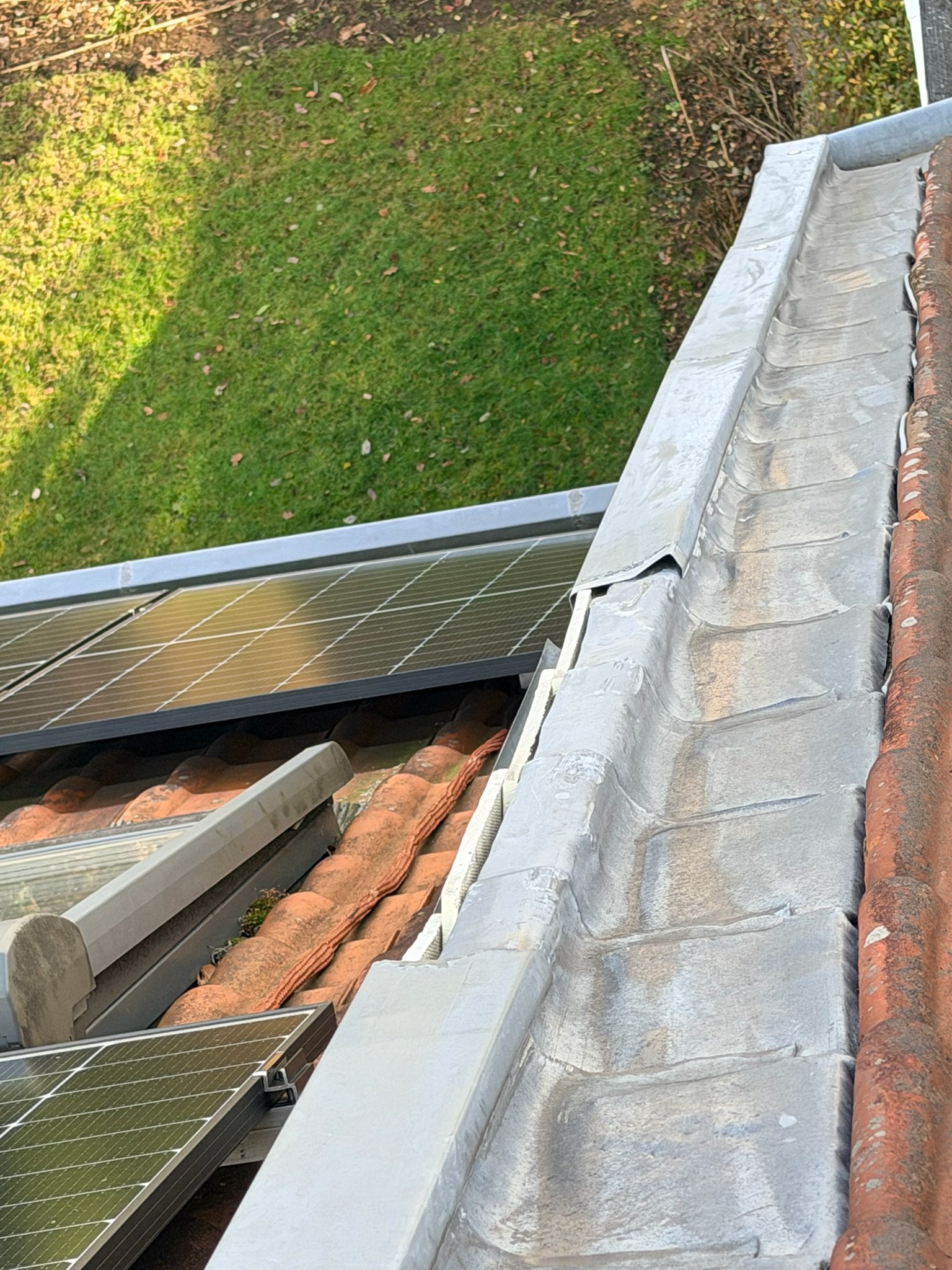 Chéneau en zinc, chantier mené par Les Couvreurs Belges